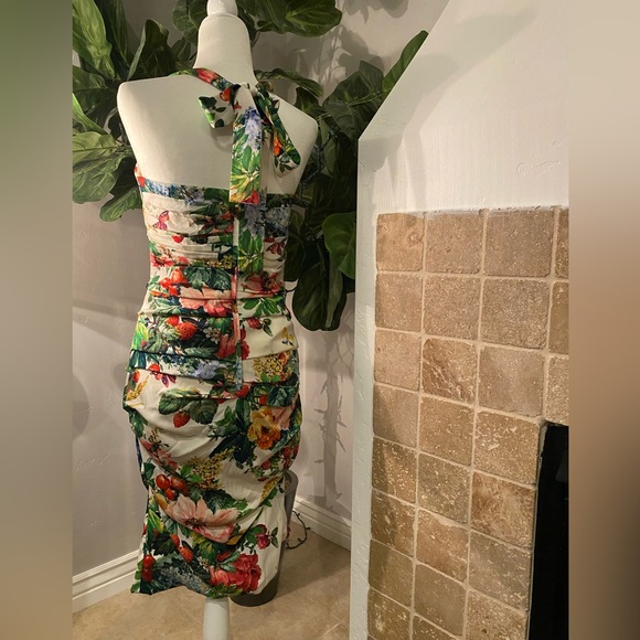 Dolce and Gabbana 🦋 Silk Midi Length Dress Retail: $3360 - Picture 4 of 13